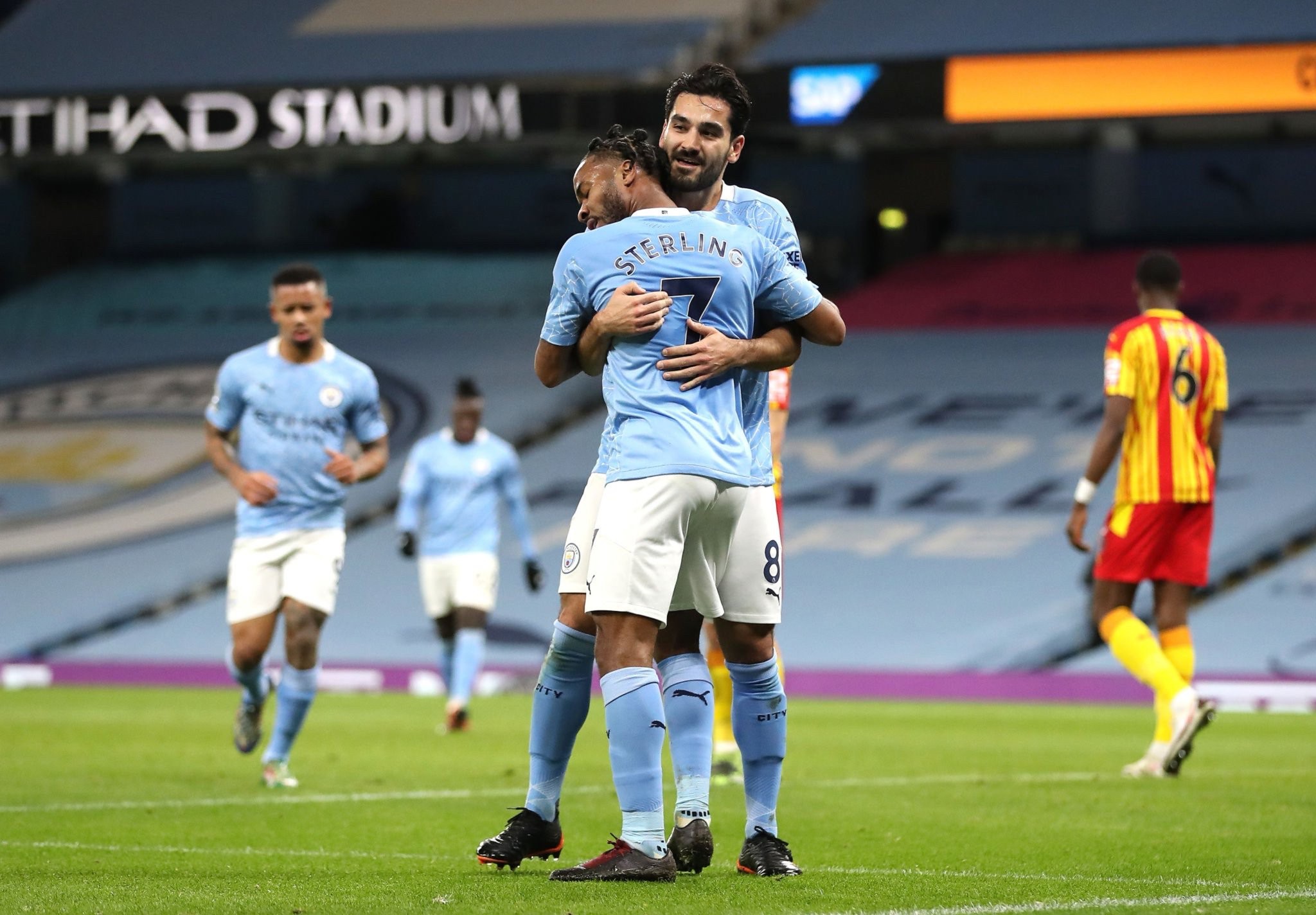 来也为球队 来也为球队